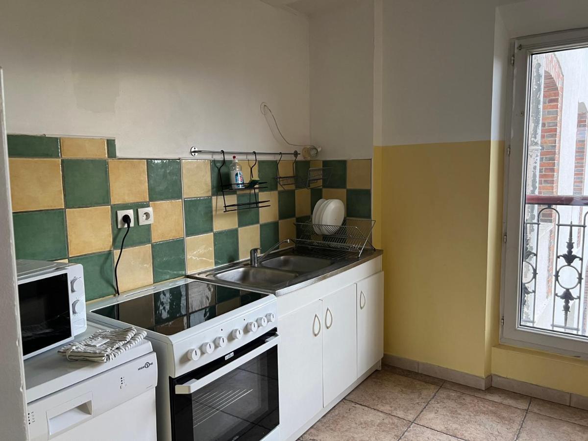 Ferienwohnung Le Relais De Saint Loup 1 A 66 Personnes Montereau-faut-Yonne Exterior foto