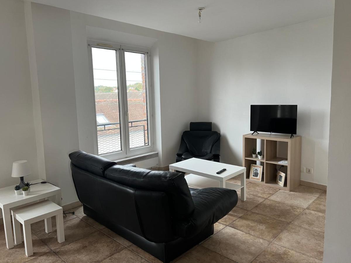 Ferienwohnung Le Relais De Saint Loup 1 A 66 Personnes Montereau-faut-Yonne Exterior foto