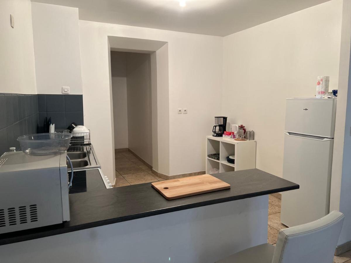 Ferienwohnung Le Relais De Saint Loup 1 A 66 Personnes Montereau-faut-Yonne Exterior foto